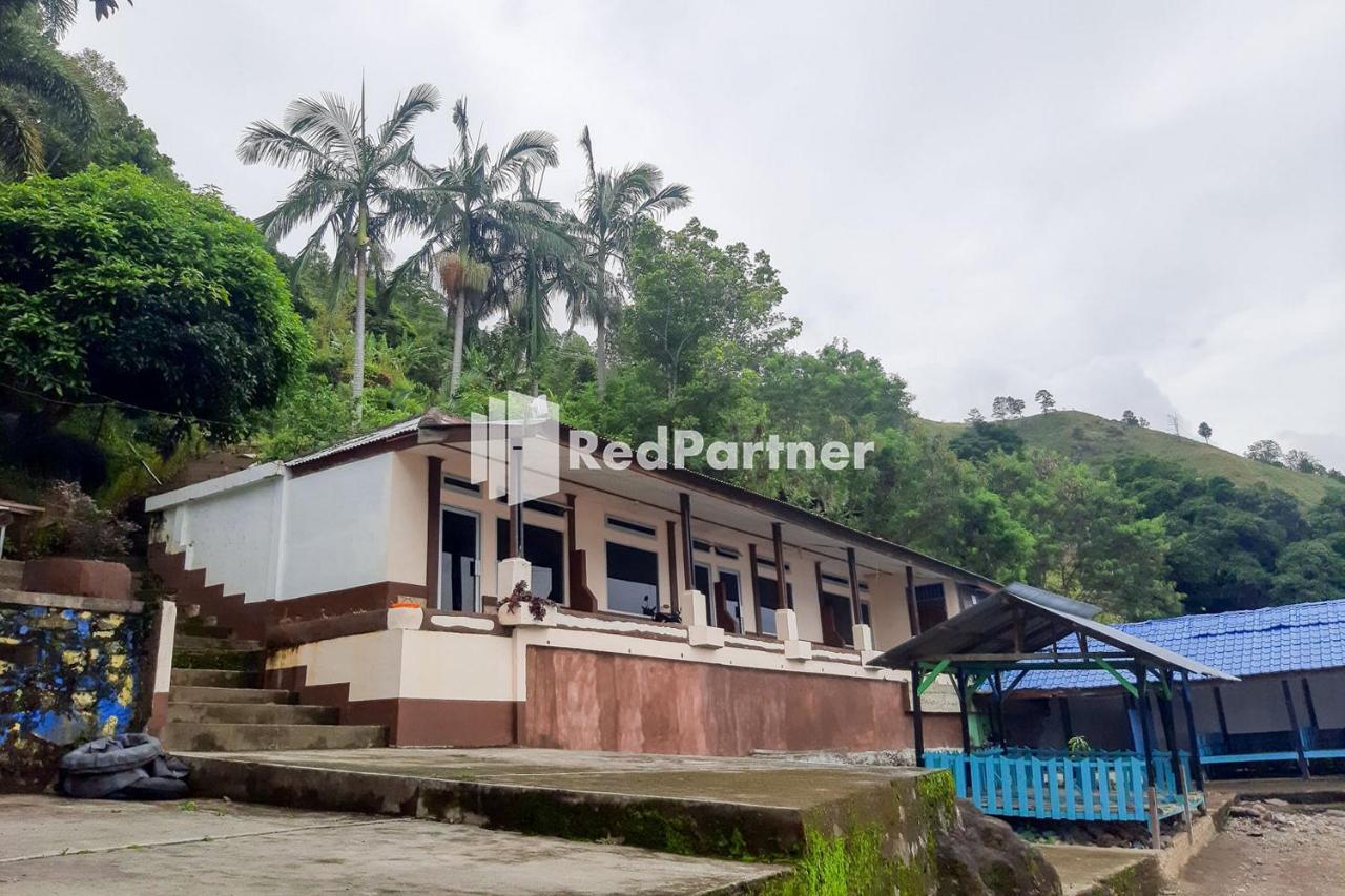 Pantai Batu Hoda Tigaras Redpartner Exterior photo